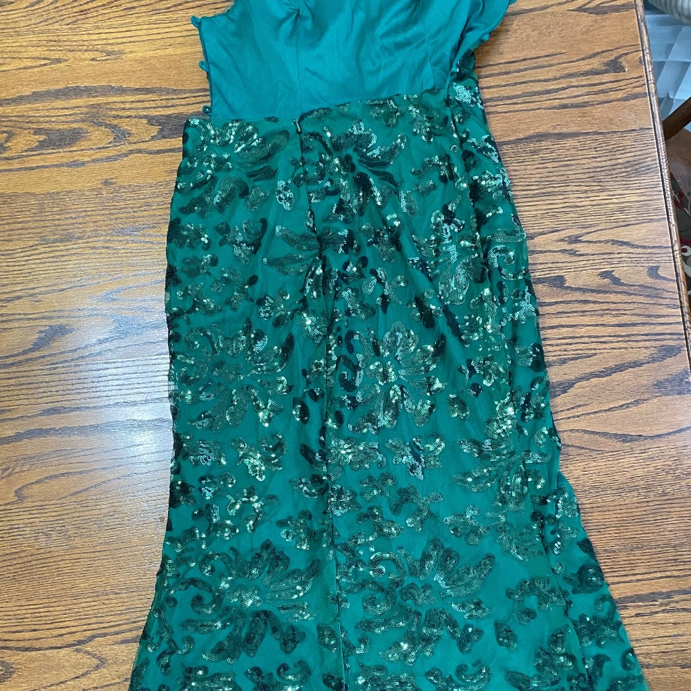 Prom Dress - Picture 2 of 4